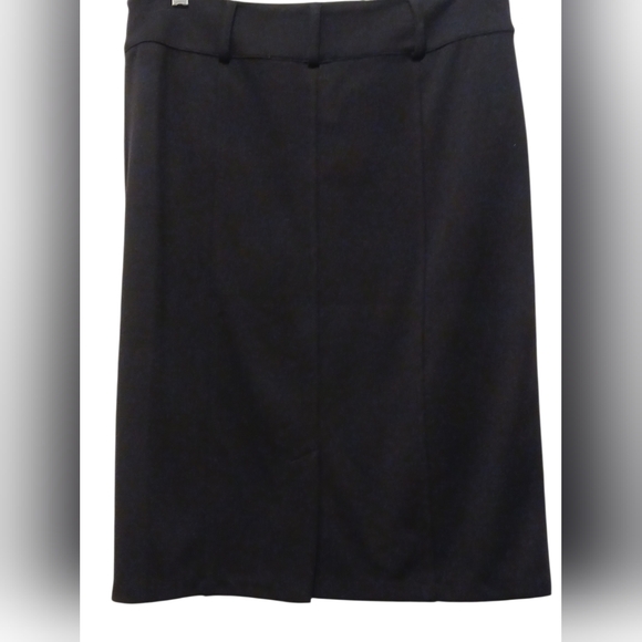 Nine West - NWOT,Black Skirt W/Belt Loops, Clasp, Zip & Button Closure, Size Med - Picture 8 of 10